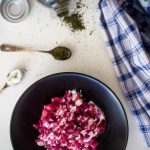 Salată de sfeclă roșie cu cartofi