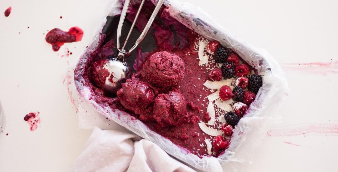 Înghețată de fructe de pădure fără zahăr