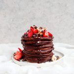 Healthy chocolate pancakes