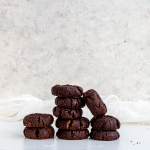 4-ingredient chocolate cookies